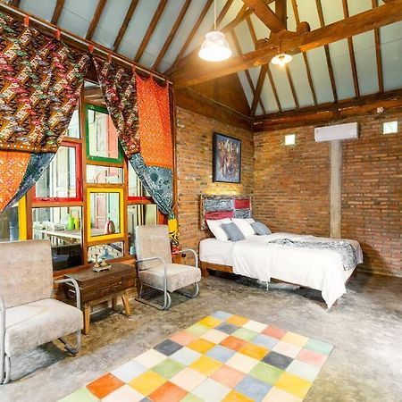 Отель Omah Dhalang, Ethnic Java House With Nature View Jarakan Экстерьер фото